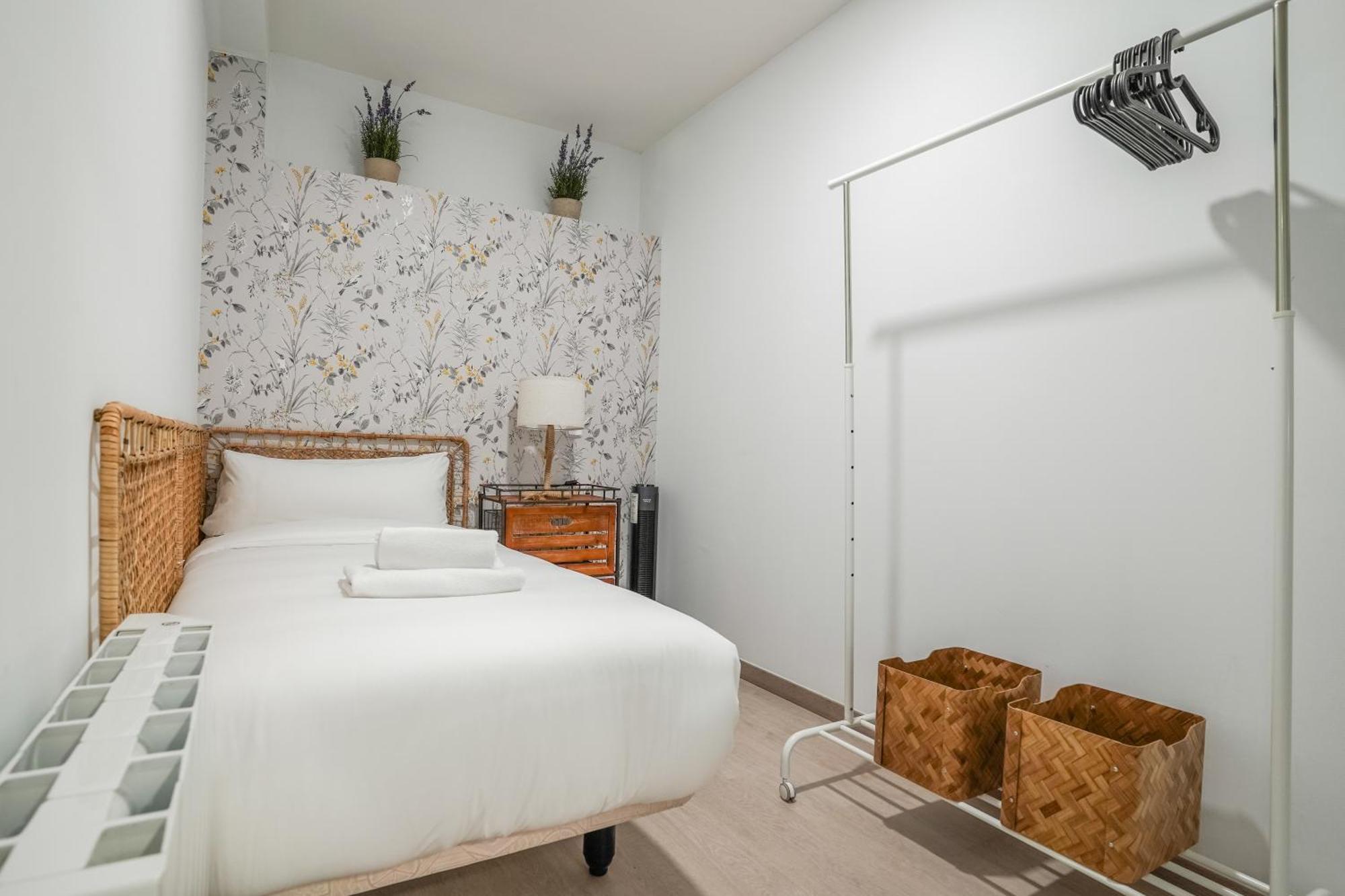 Modern Duplex-2Bedrooms 1.5Baths-Delicias Мадрид Экстерьер фото